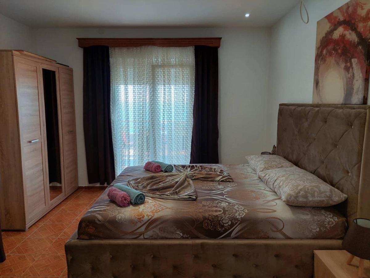 Apartmani Jovan Ulcinj Buitenkant foto