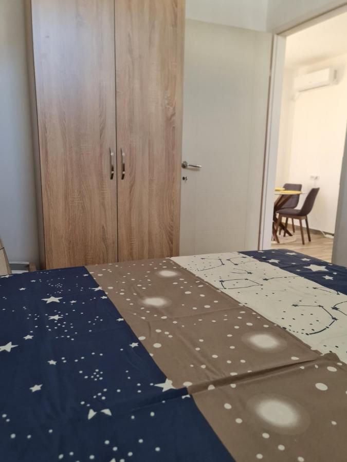 Apartmani Jovan Ulcinj Buitenkant foto